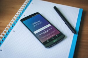 Descubre 7 formas de ganar dinero usando Instagram